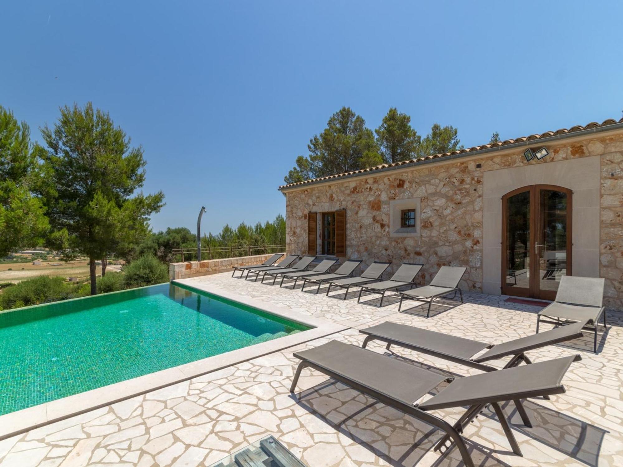 Ferienhaus Tranquil In *